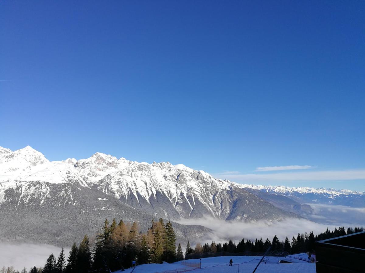 Hotel Dolomiti Levico Terme Exteriör bild